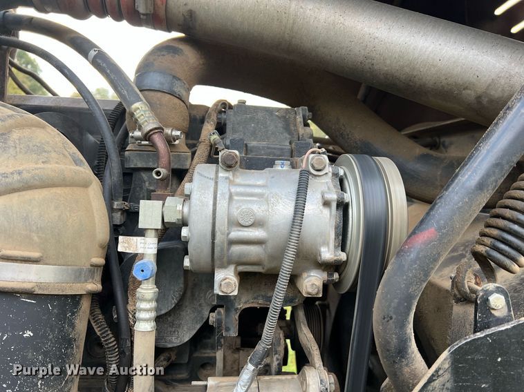 image for item NA9249 2003 Case IH STX450  tractor