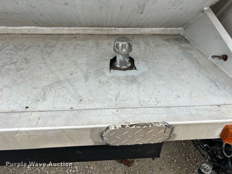 image for item NA9255 2007 International 4400  feed delivery truck