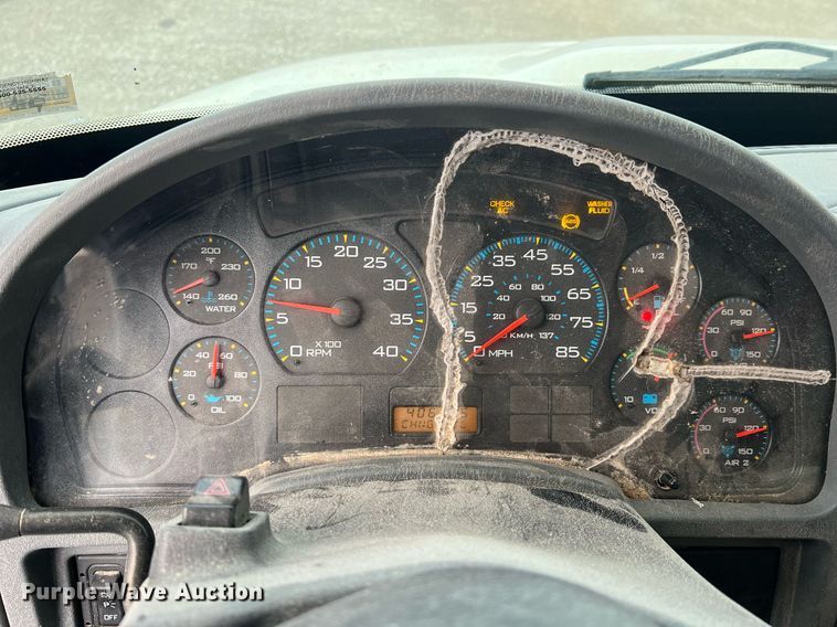 image for item NA9255 2007 International 4400  feed delivery truck