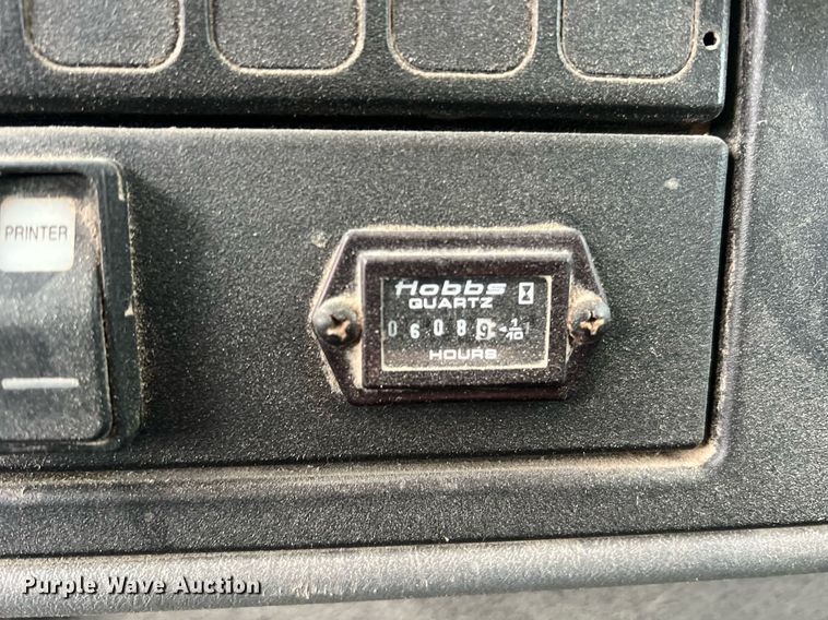 image for item NA9255 2007 International 4400  feed delivery truck