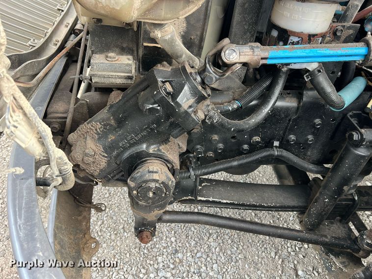 image for item NA9255 2007 International 4400  feed delivery truck