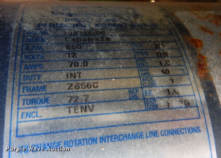 image for item NJ9834 (2) cattle feeders