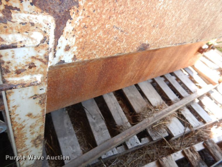 image for item NJ9834 (2) cattle feeders