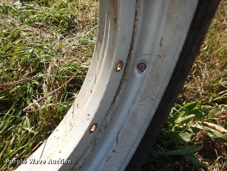 image for item NJ9835 (2) Goodyear Dyna Torque radial 320/85R34