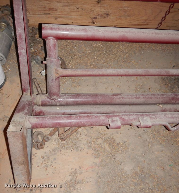 image for item NJ9837 Catch head gate