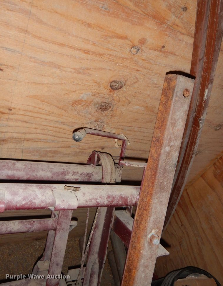 image for item NJ9837 Catch head gate