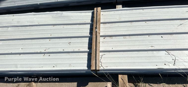 image for item NM9300 Approximately 35 sheets of metal siding/roofing