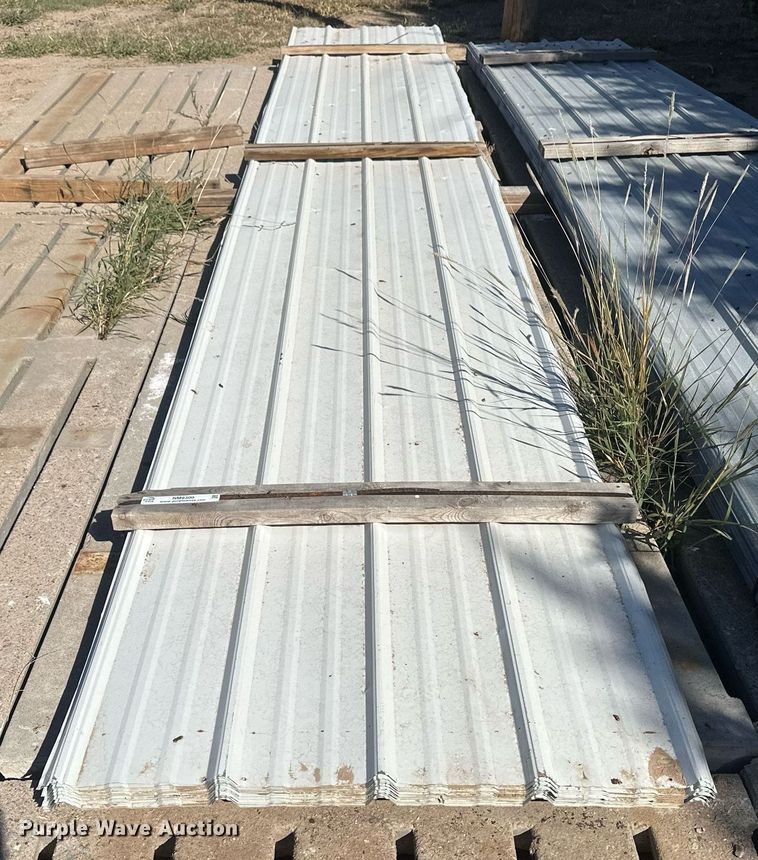 image for item NM9300 Approximately 35 sheets of metal siding/roofing