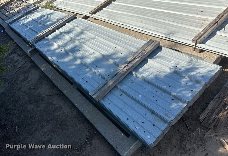 image for item NM9302 Approximately 50 sheets of metal siding/roofing