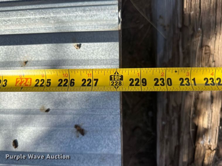 image for item NM9302 Approximately 50 sheets of metal siding/roofing