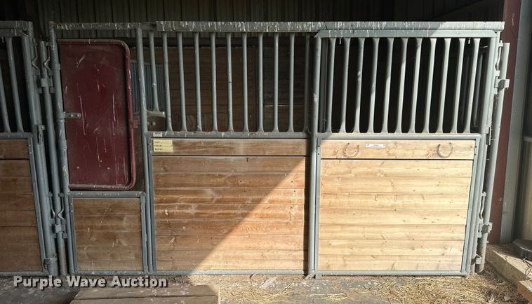 image for item NP9663 (5) WW horse stalls