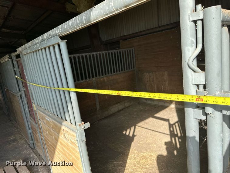 image for item NP9663 (5) WW horse stalls