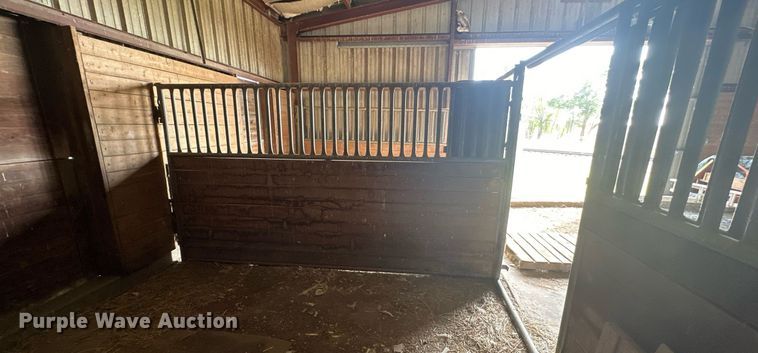 image for item NP9663 (5) WW horse stalls