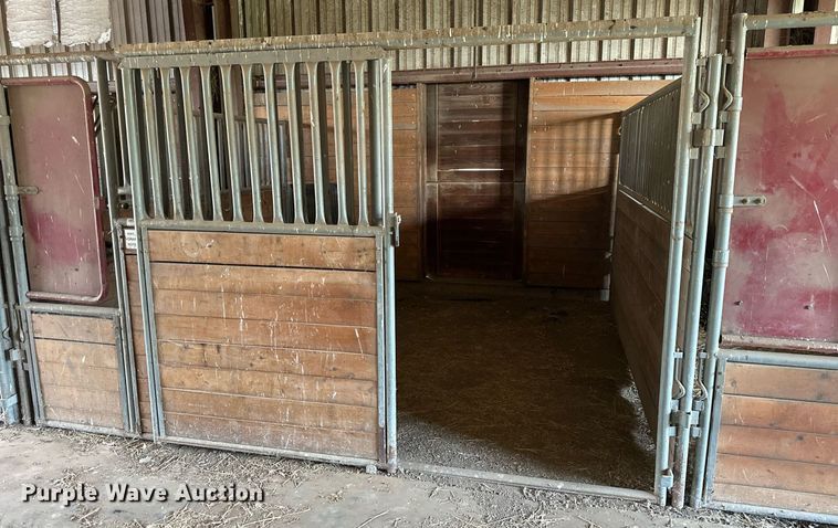 image for item NP9663 (5) WW horse stalls