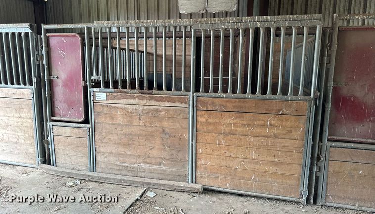 image for item NP9663 (5) WW horse stalls