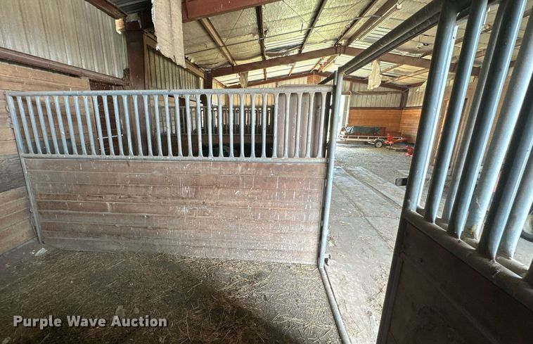 image for item NP9663 (5) WW horse stalls