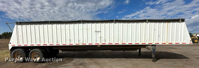 image for item NP9664 2006 Neville Built  grain trailer