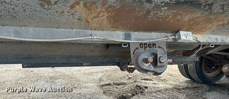 image for item NP9664 2006 Neville Built  grain trailer