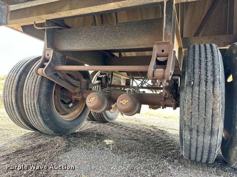 image for item NP9664 2006 Neville Built  grain trailer
