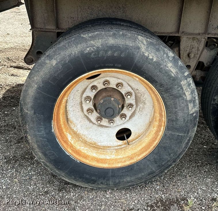 image for item NP9664 2006 Neville Built  grain trailer