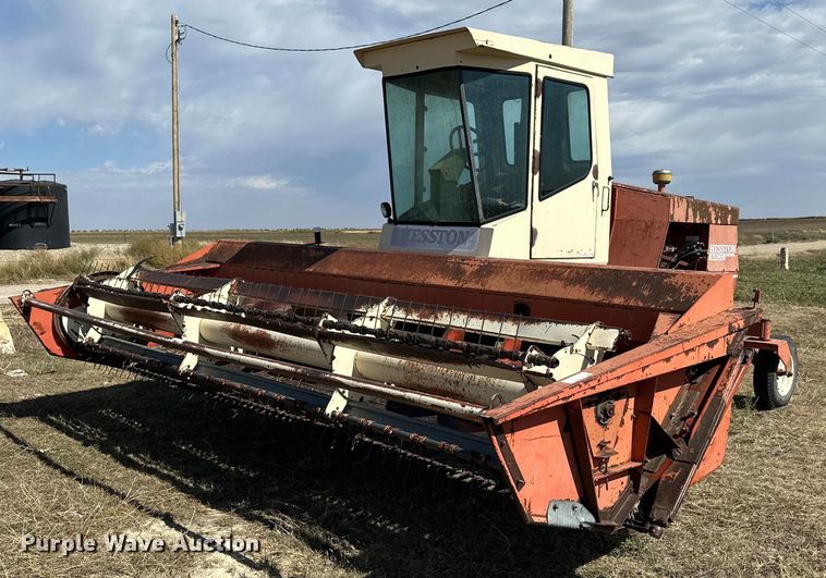 image for item NP9679 Hesston 6600  swather / windrower