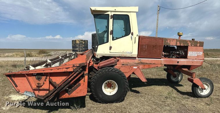 image for item NP9679 Hesston 6600  swather / windrower