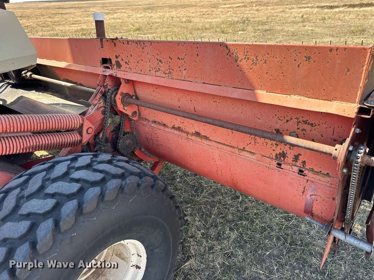 image for item NP9679 Hesston 6600  swather / windrower