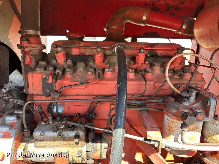 image for item NP9679 Hesston 6600  swather / windrower