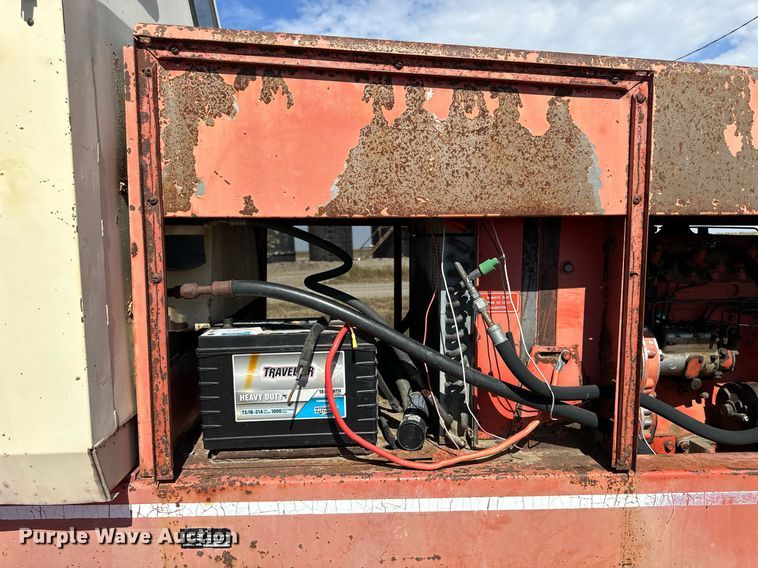 image for item NP9679 Hesston 6600  swather / windrower