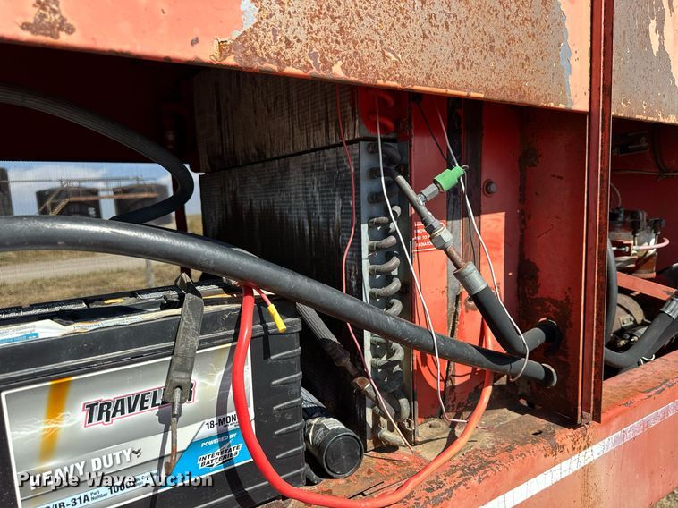 image for item NP9679 Hesston 6600  swather / windrower