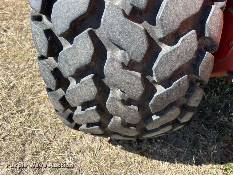 image for item NP9679 Hesston 6600  swather / windrower