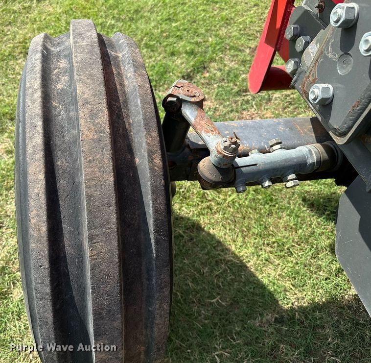 image for item NQ9383 Mahindra  6500 DI tractor