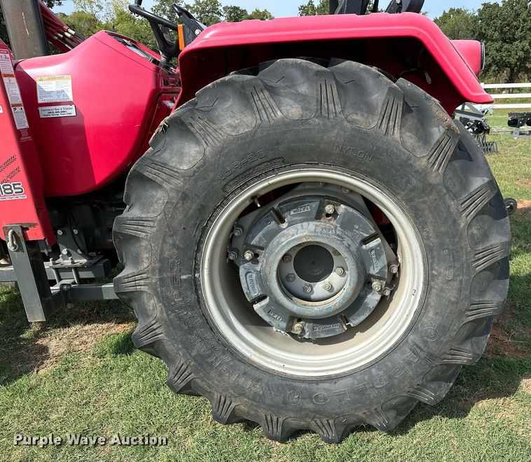 image for item NQ9383 Mahindra  6500 DI tractor