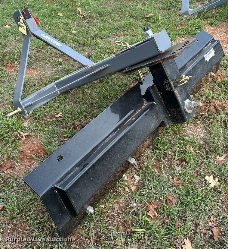 image for item NQ9385 Titan 4305 three point blade