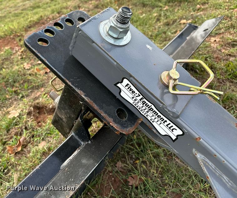 image for item NQ9385 Titan 4305 three point blade