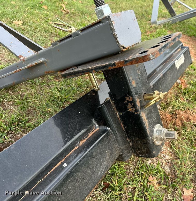 image for item NQ9385 Titan 4305 three point blade