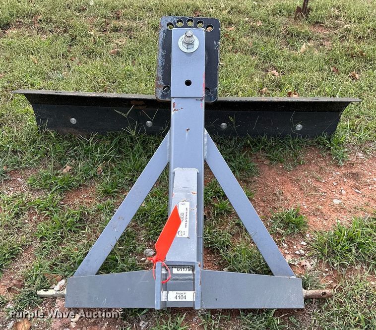 image for item NQ9386 Titan  4104 three point blade 