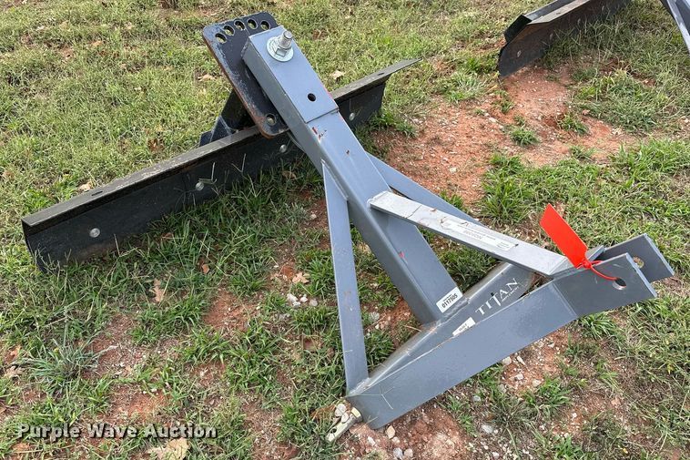 image for item NQ9386 Titan  4104 three point blade 