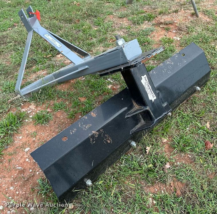 image for item NQ9386 Titan  4104 three point blade 