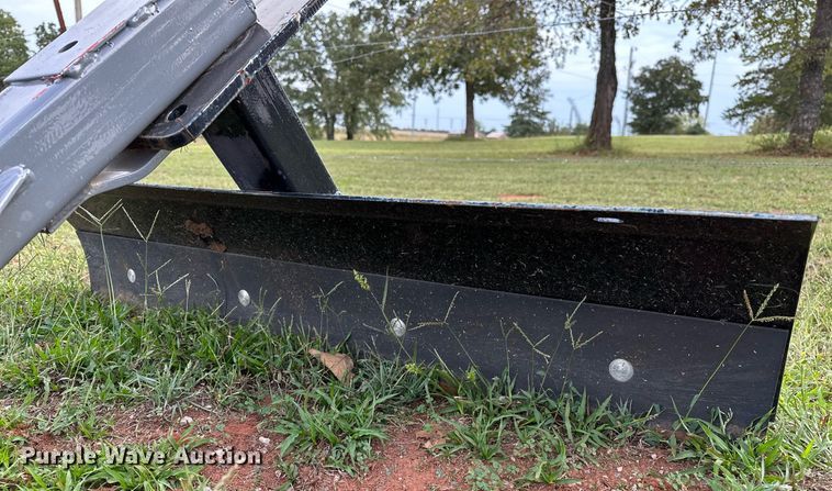 image for item NQ9386 Titan  4104 three point blade 