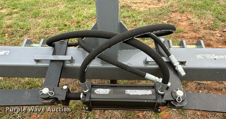 image for item NQ9387 Titan  bale unroller 