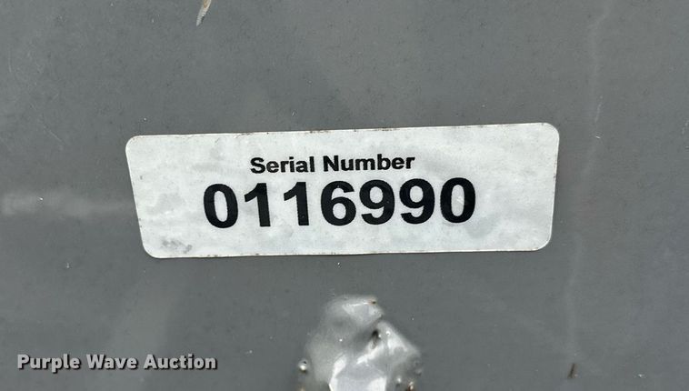 image for item NQ9387 Titan  bale unroller 