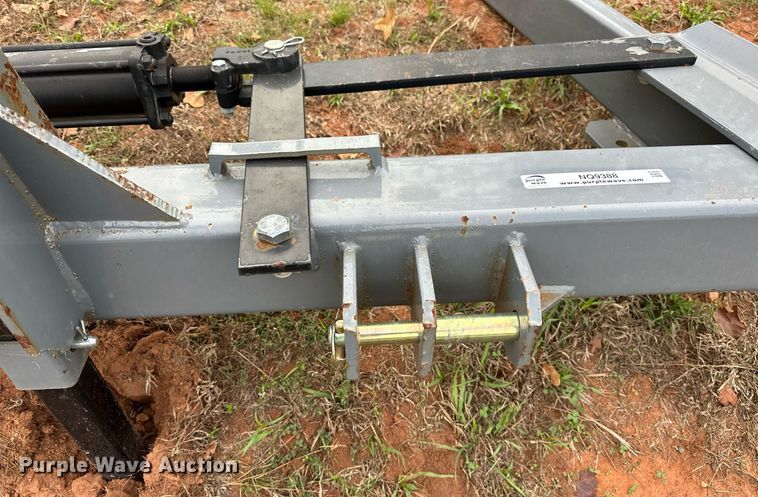 image for item NQ9388 Titan  bale unroller