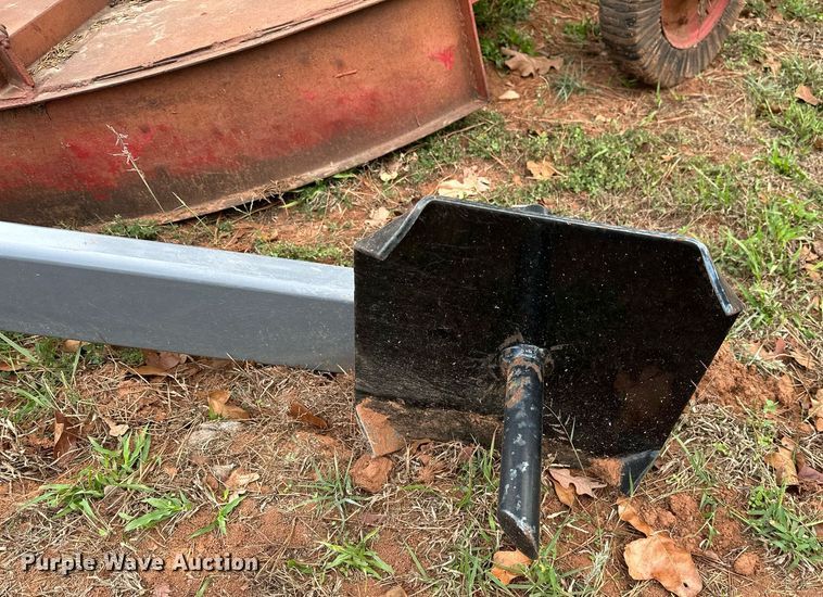 image for item NQ9388 Titan  bale unroller