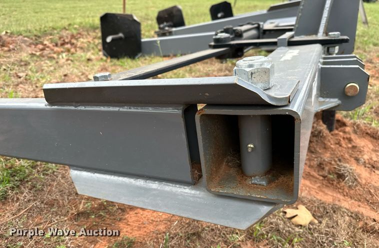 image for item NQ9388 Titan  bale unroller