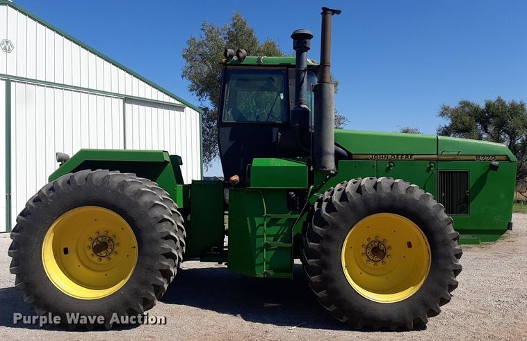 image for item NV9324 1994 John Deere 8770  4WD tractor