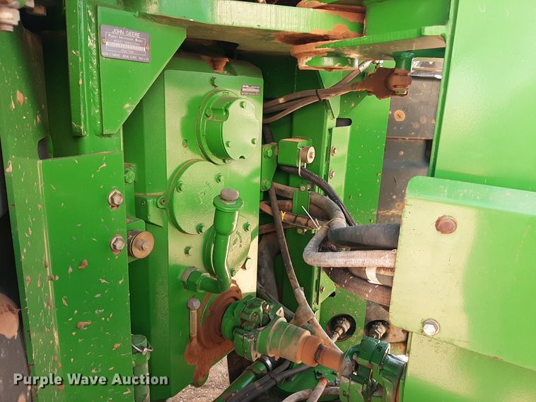 image for item NV9324 1994 John Deere 8770  4WD tractor