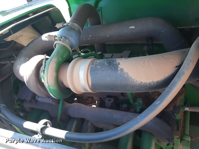 image for item NV9324 1994 John Deere 8770  4WD tractor