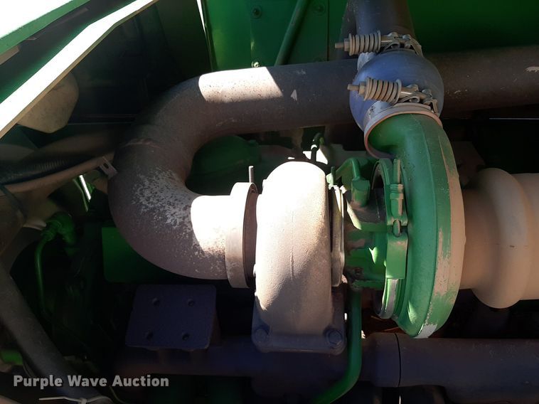 image for item NV9324 1994 John Deere 8770  4WD tractor