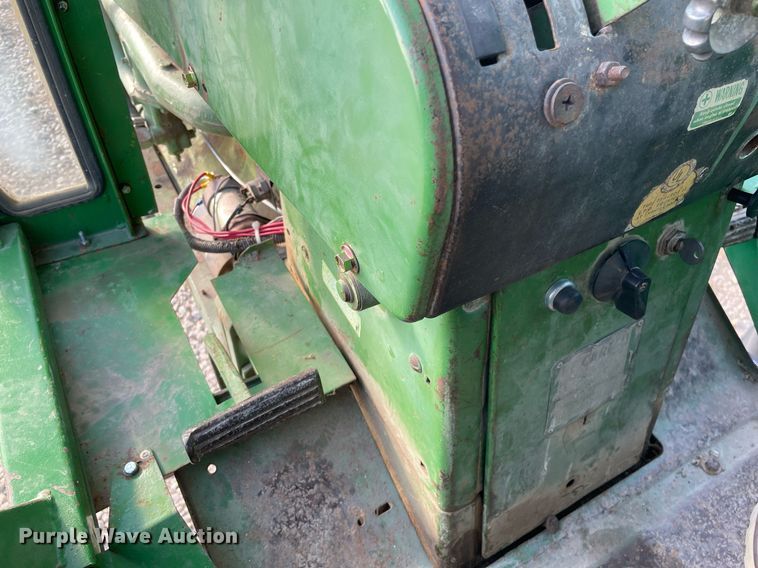 image for item NX9847 1966 John Deere 4020  tractor